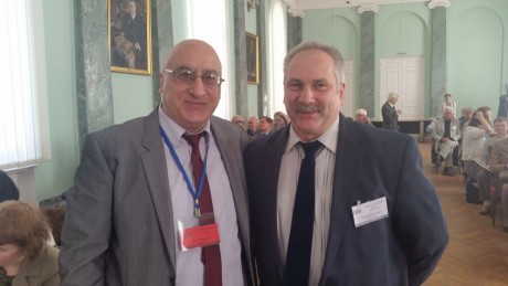 Члены Российской Академии Естествознания зав.кафедрой математики и физики СПбГИКиТ проф. А.И.Ходанович и директор Ванадзорской физико-математической школы проф. А.М.Цатурян (Армения).